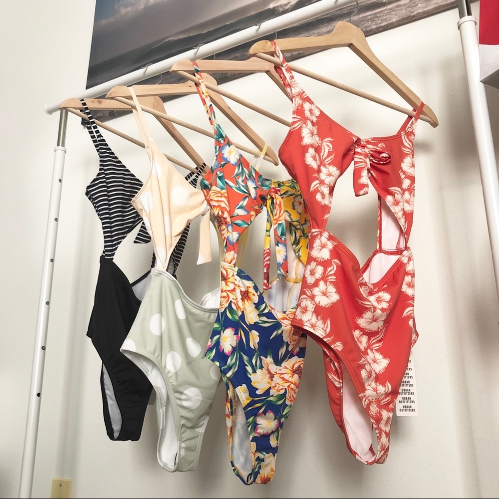 ‼️Check out these cute swimsuit in my closet‼️